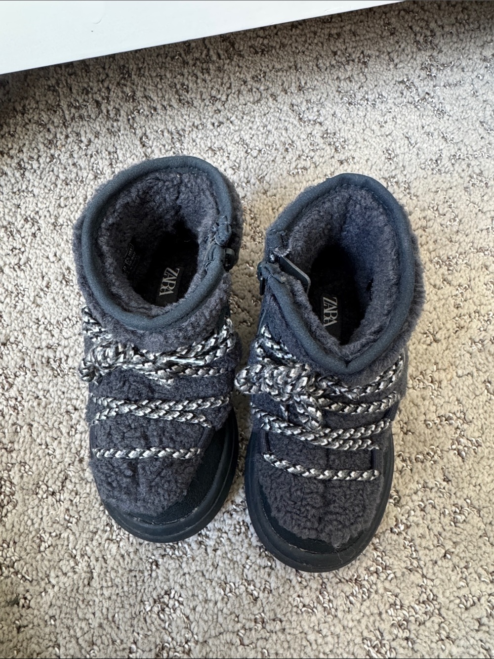Zara Kids Charcoal Gray Sherpa Lace-Up Boots